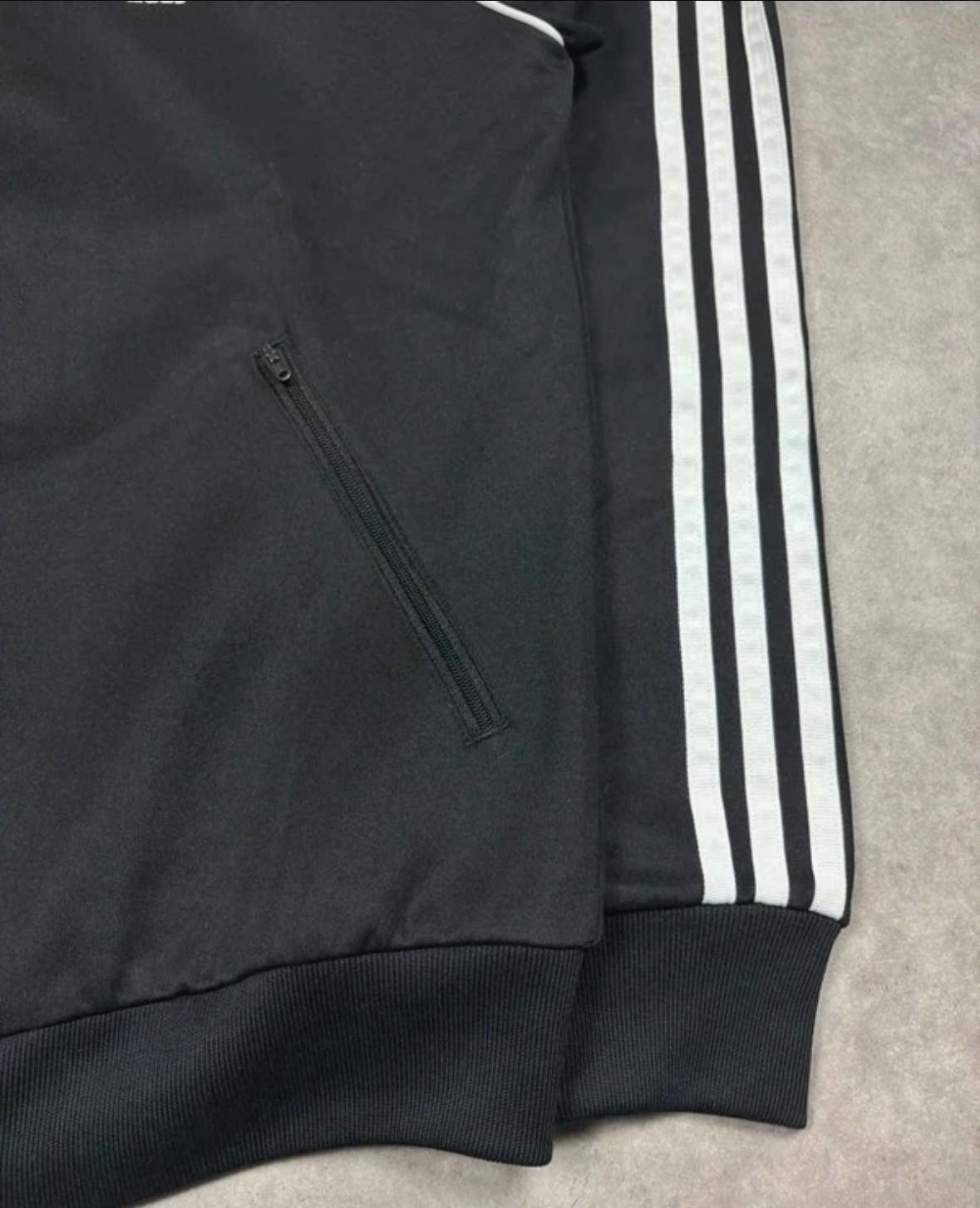 Adidas Trainingsjacke (S)